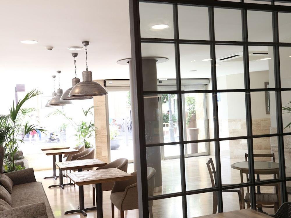 Metropol 4 Superior 4*